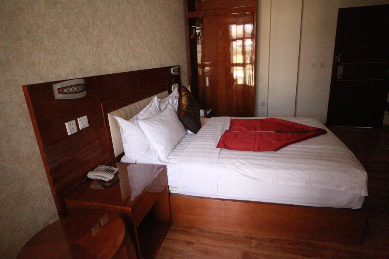 Marcen Addis Hotel Exterior foto